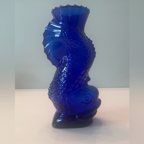 Maryland Glass Koi Vase  Excellent Condition - Picture 6 of 12